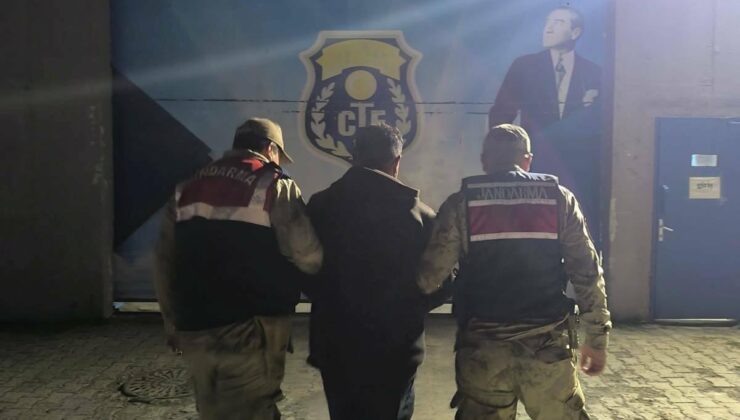 Kars’ta Dolandırıcılıktan Aranan Şahıs Yakalandı