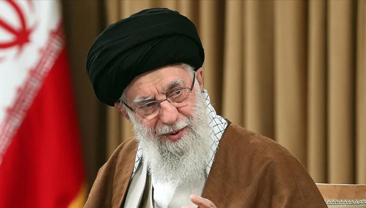 Hamaney’in Cenaze Töreni İleriki Bir Tarihe Ertelendi