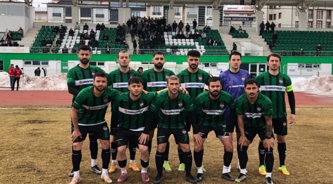 BAL’da Kars 36 Spor Son Dakikada 1 Puanı Kurtardı