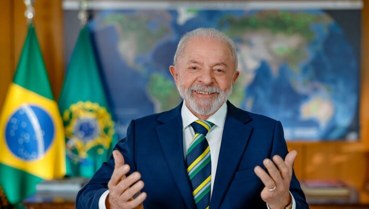 Brezilya Devlet Başkanı Lula’dan Trump’a “Savaş Gemisi” Tepkisi: “Açlığı Bitirebilirdik”