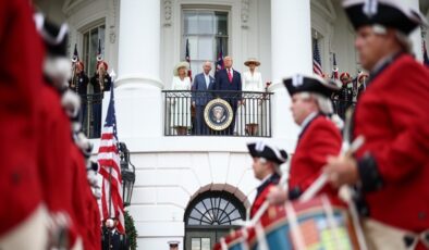 ABD Başkanı Trump, İngiltere Kralı Charles’ı Beyaz Saray’da Törenle Karşıladı