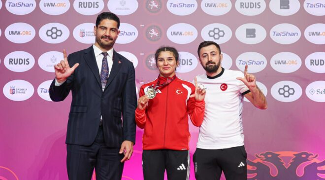 Milli Güreşçi Nesrin Baş Avrupa Şampiyonu Oldu