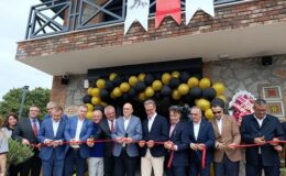 Çanakkale Geyikli’de Turizme Yeni Soluk: Eylül Otomobil ve Traktör Müzesi Geyikli’de Kapılarını Açtı