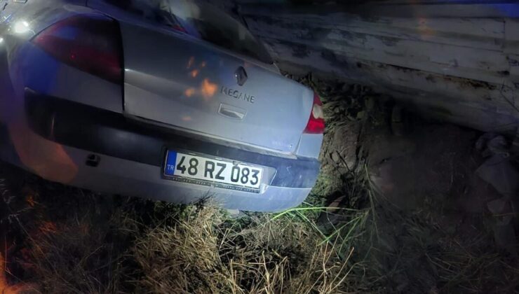 Otomobil, yol kenarında yürüyen kadınlara çarptı; 1 ölü, 2 ağır yaralı