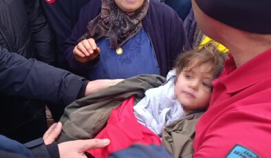 Yozgat’ta Kaybolan 3 Yaşındaki Çocuk 2 Kilometre Mesafede Sağ Salim Bulundu