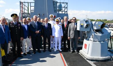 Yalova’nın Kurtuluşunun 105. Yılı Coşkuyla Kutlandı: Vali Dr. Ahmet Hamdi Usta Tören ve TCG Tuzla Ziyaretine Katıldı