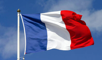 Fransa’da Liselerde Cep Telefonu Kullanımı Yasaklandı
